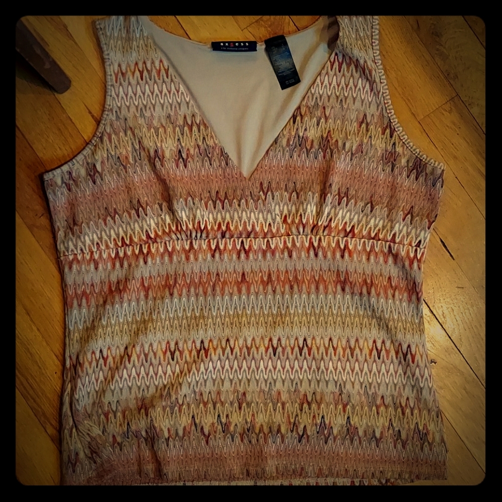 Zigzag, brown tones dressy tank